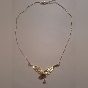 Oak & Ivy Boutique Gold Tone Bird Necklace With Rhinestone 18.5-21" NWOT.